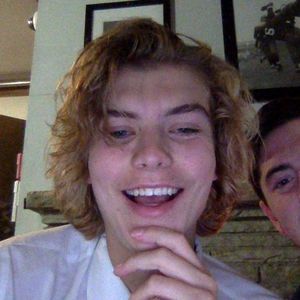 Meet your Posher, Max